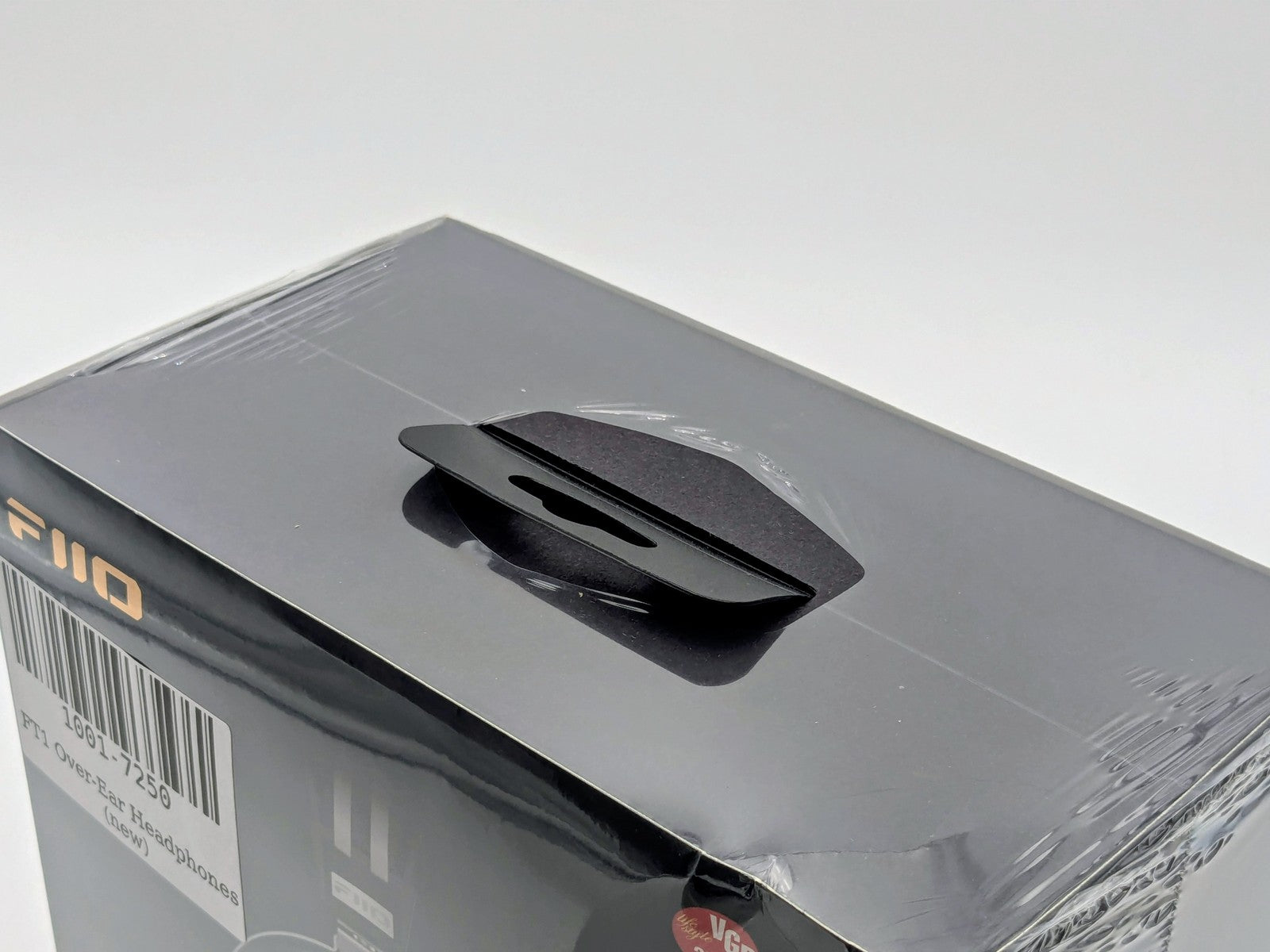 FiiO FT1 - retail packaging