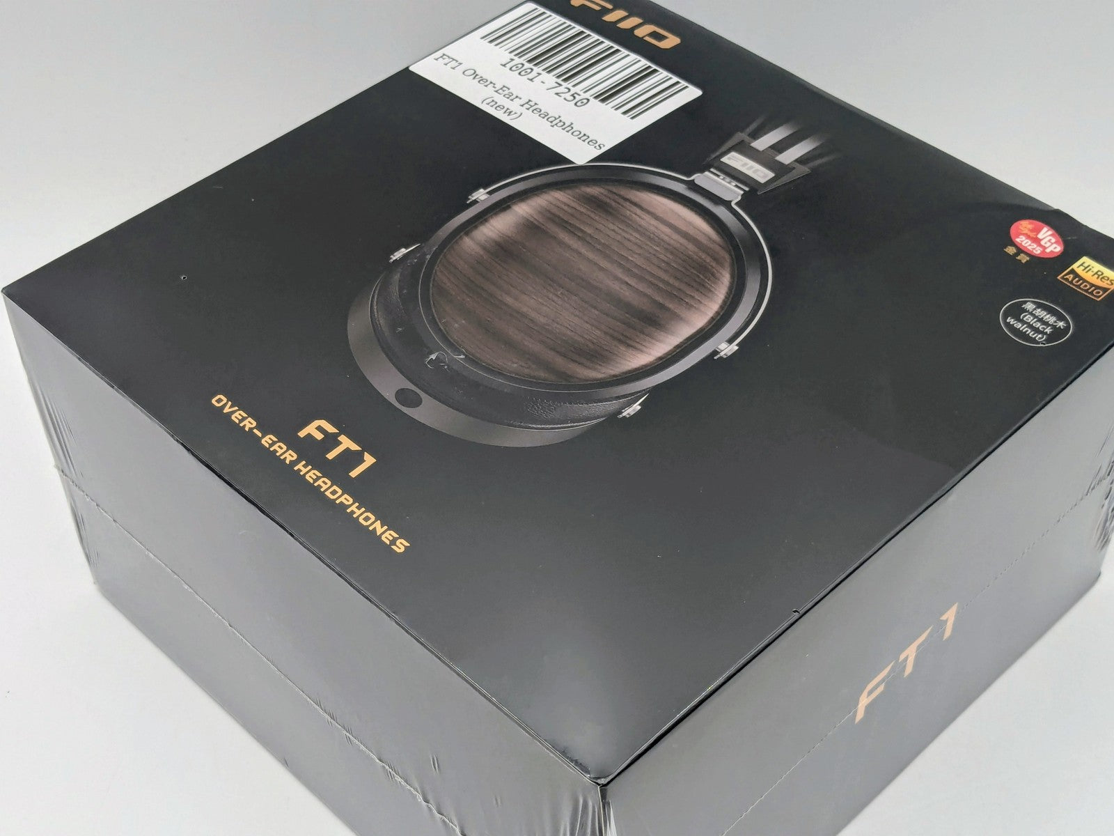 FiiO FT1 - cable and accessories